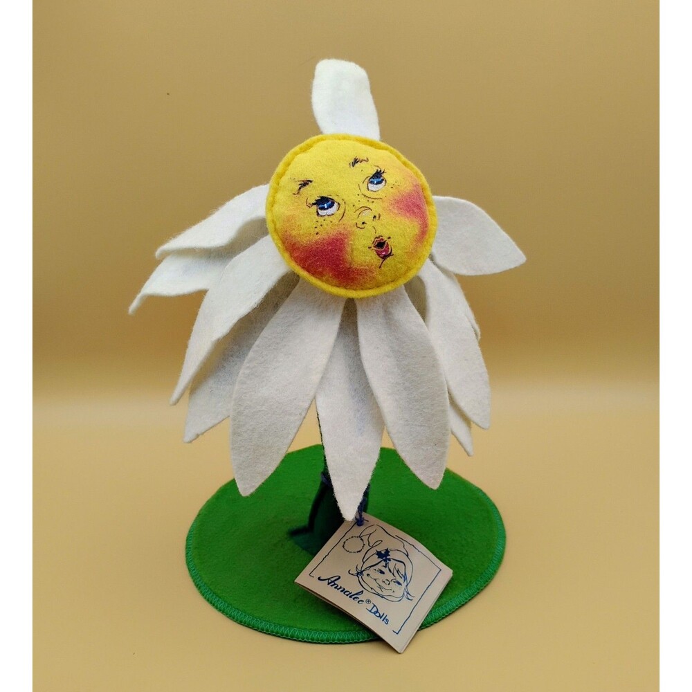 Annalee Mobilitee Vintage 1993  Standing Daisy 9"x6" with Face “Oooh Mouth” Tag